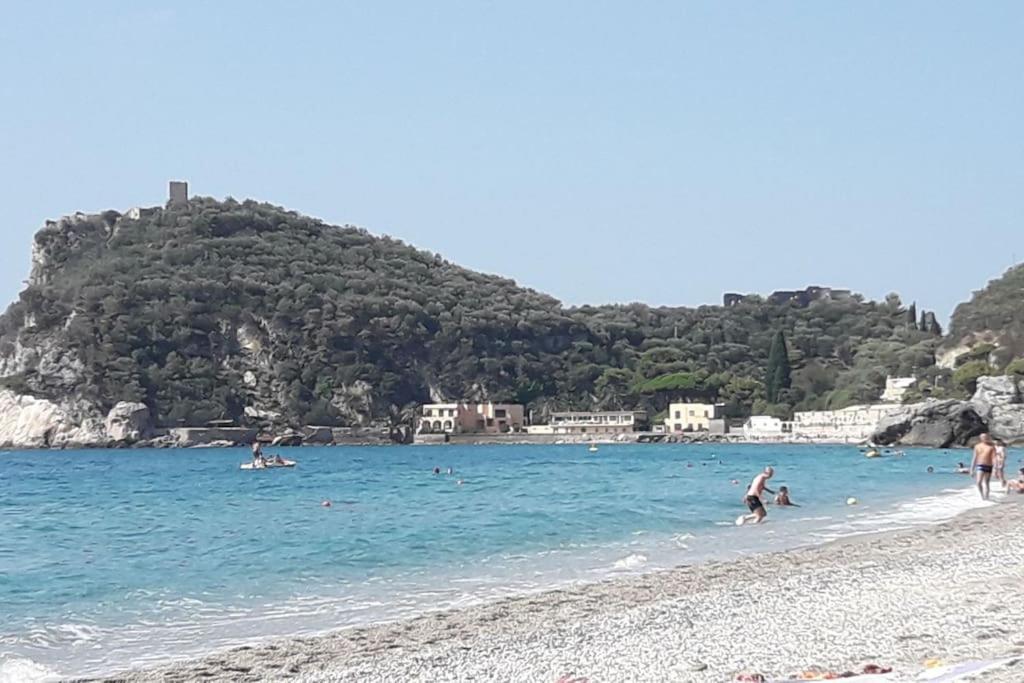 Appartamento Vittoria Pietra Ligure Zewnętrze zdjęcie